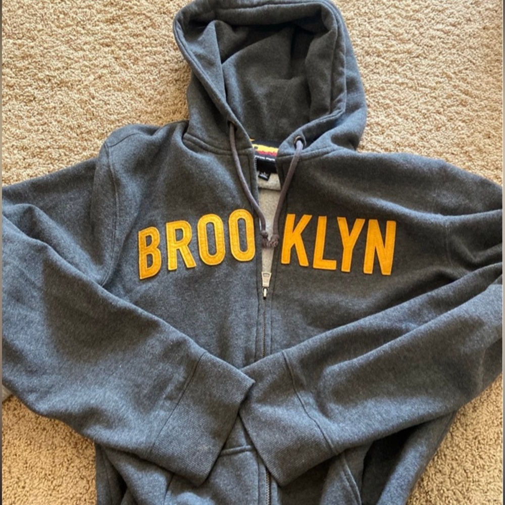 Brooklyn oversized zip up